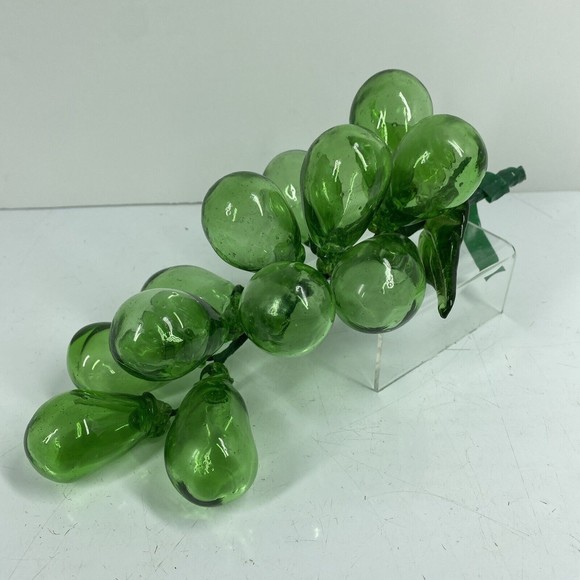 Vintage Large Green Glass Grapes Cluster 9" Murano Style Art Decor Fruit Leaves - Picture 1 of 8
